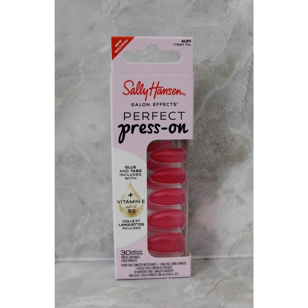 Sally Hansen Salon Effects Perfect Press-On Nails I Heart You NWT